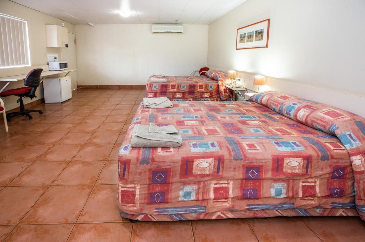 Leichhardt Hotel Motel Cloncurry Exterior foto